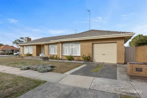 1141 Grevillea Rd, Wendouree, VIC 3355