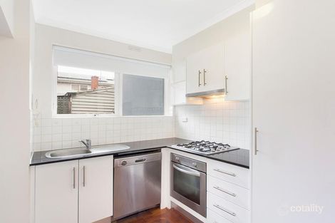 Property photo of 2/38 Shepparson Avenue Carnegie VIC 3163