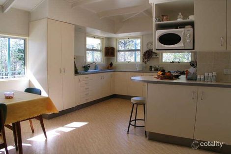 Property photo of 16 Desbrow Street Pine Mountain QLD 4306