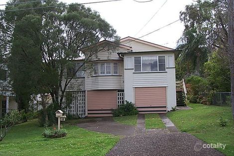 34 First St, Camp Hill, QLD 4152