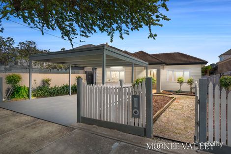 137 Deakin St, Essendon, VIC 3040