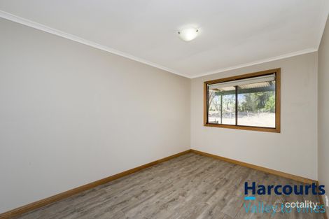Property photo of 70 Kangaroo Way Nilgen WA 6044