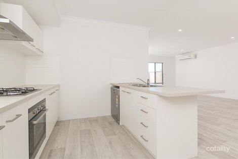 Property photo of 31 Hopbush Way Beeliar WA 6164