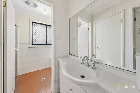 Property photo of 8/2 Baldwin Avenue Glenfield NSW 2167