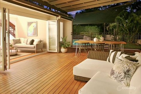 Property photo of 3 Macarthur Court Mount Ommaney QLD 4074