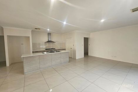 Property photo of 16 Makybe Boulevard Byford WA 6122