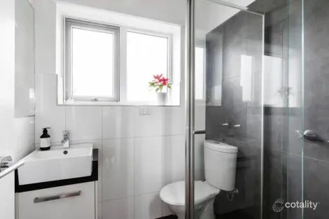 Property photo of 24/36 Cromwell Road South Yarra VIC 3141