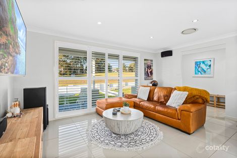 Property photo of 30 Tarra Crescent Oak Flats NSW 2529