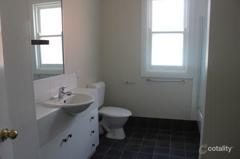 Property photo of 1/99 Fitzmaurice Street Wagga Wagga NSW 2650