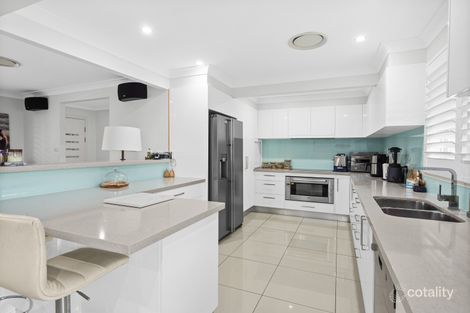 Property photo of 30 Tarra Crescent Oak Flats NSW 2529