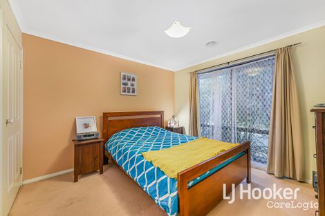 Property photo of 21 Riviera Drive Pakenham VIC 3810