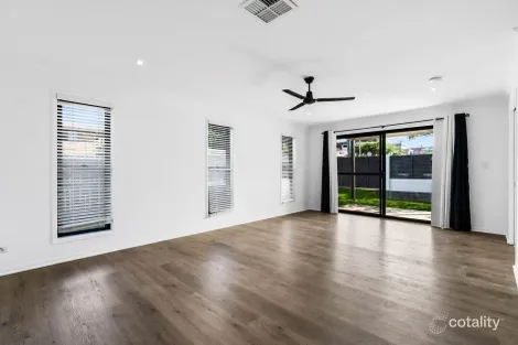 Property photo of 39 Knight Street Redcliffe QLD 4020