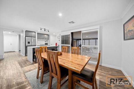 Property photo of 5 Rocklands Loop Carramar WA 6031