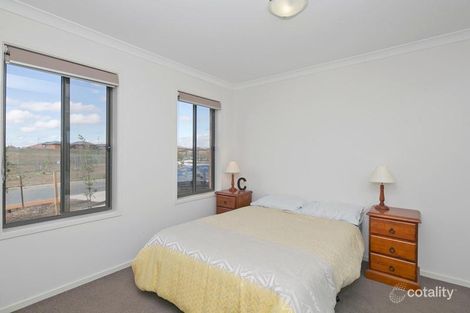 Property photo of 92 Refshauge Crescent Macgregor ACT 2615