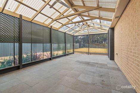 Property photo of 8 Rowley Close Rosedale VIC 3847