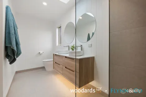 Property photo of 25 Parkedge Circuit Rosebud VIC 3939