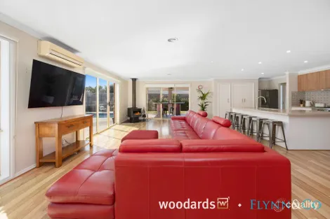 Property photo of 25 Parkedge Circuit Rosebud VIC 3939