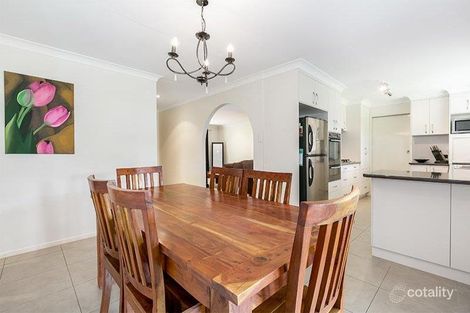 Property photo of 10 Foxhall Street Boronia Heights QLD 4124