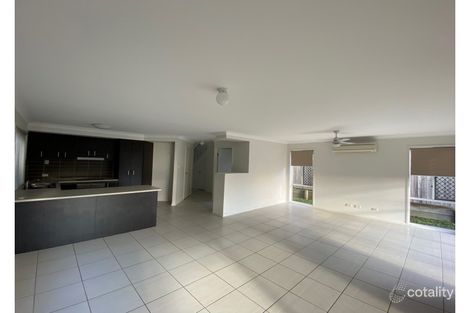 Property photo of 16 Moor Circuit Warner QLD 4500