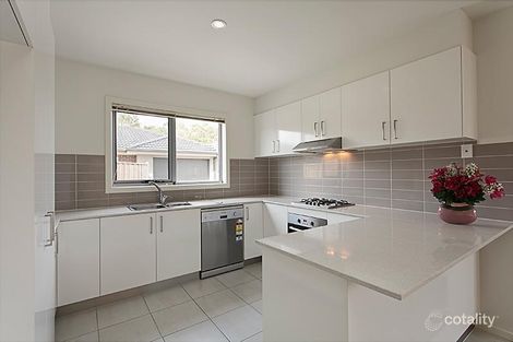 Property photo of 13 Bradford Drive Carrum Downs VIC 3201
