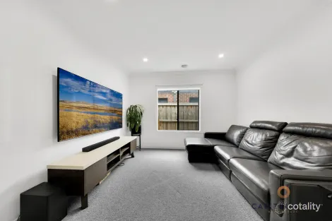 Property photo of 15 Octavia Street Kalkallo VIC 3064