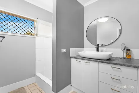 Property photo of 5/3 Beach Road Pialba QLD 4655