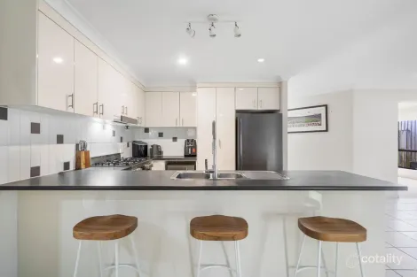 Property photo of 3 Katandra Crescent Ormeau QLD 4208