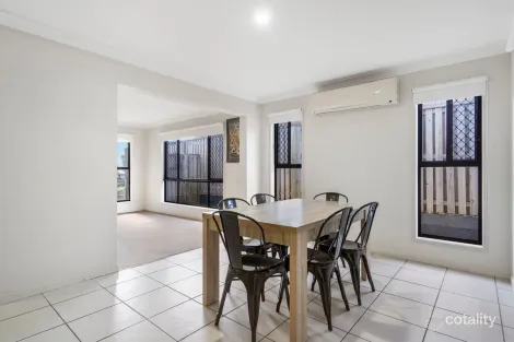 Property photo of 3 Katandra Crescent Ormeau QLD 4208