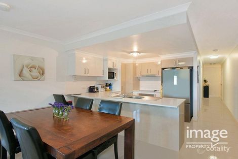 Property photo of 4/12 Noble Street Clayfield QLD 4011