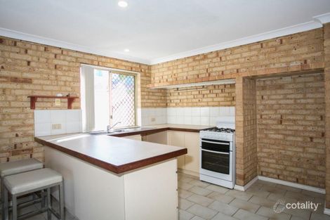 Property photo of 76 Elliot Road Hocking WA 6065