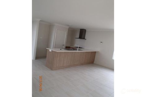 Property photo of 66 Vignerons Loop Hocking WA 6065