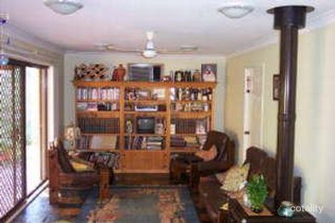 Property photo of 3 Throckmorton Street Killingworth NSW 2278