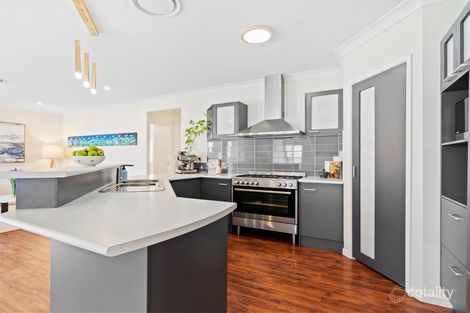Property photo of 25 Springall Place Wakerley QLD 4154