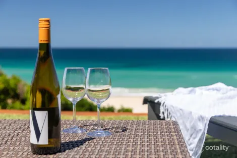 Property photo of 76 Newman Avenue Blueys Beach NSW 2428