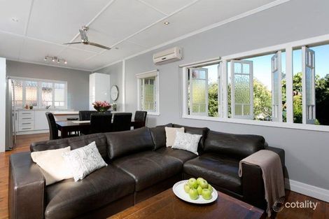 15 Millicent St, Moorooka, QLD 4105