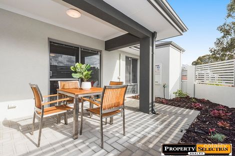 Property photo of 4A Carcoola Court Nollamara WA 6061