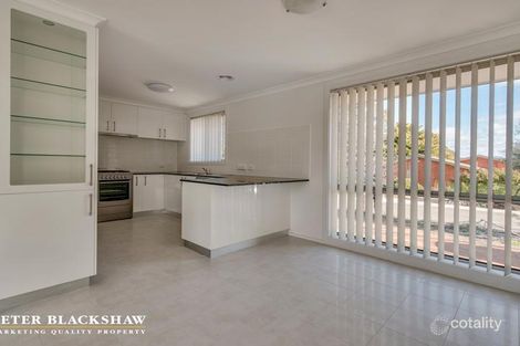 Property photo of 2 Methven Place Wanniassa ACT 2903