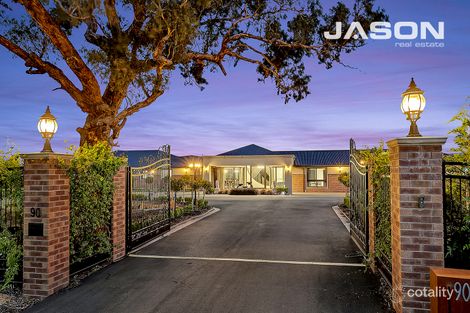 90 Forest Red Gum Dr, Mickleham, VIC 3064