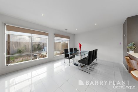 Property photo of 31 Bungaree Track Burnside Heights VIC 3023