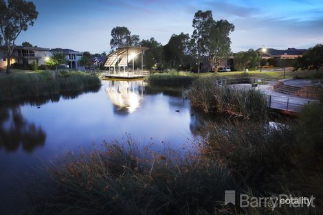 Property photo of 12 Alanbrae Terrace Attwood VIC 3049