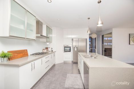 Property photo of 7 Chantilly Street Bargara QLD 4670