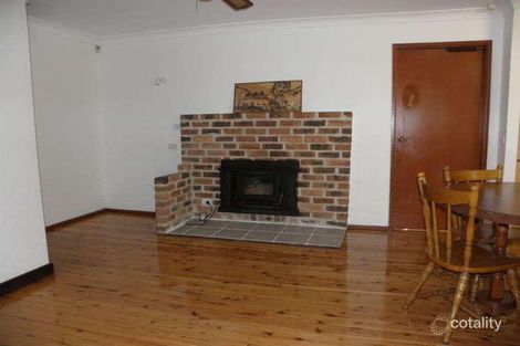 Property photo of 3 Lyndhurst Drive Bomaderry NSW 2541