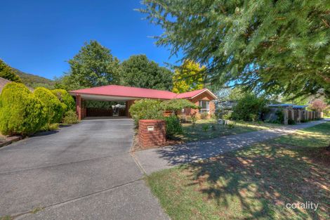 8 Mount Porepunkah Rd, Bright, VIC 3741