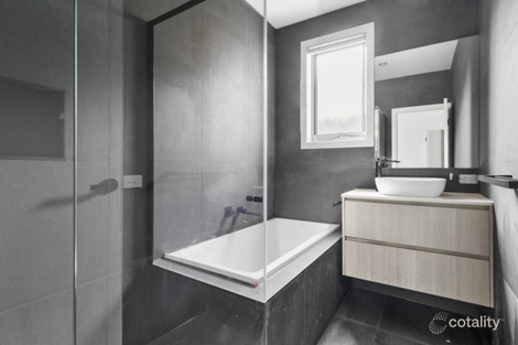 Property photo of 1 Hakea Drive Mount Martha VIC 3934