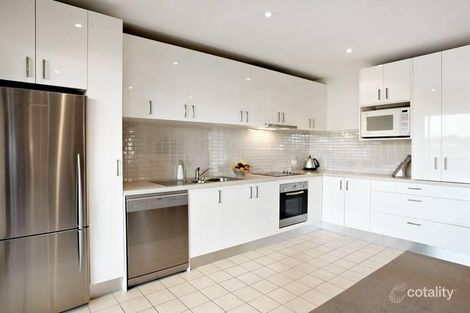 Property photo of 2/102 Broadway Elwood VIC 3184