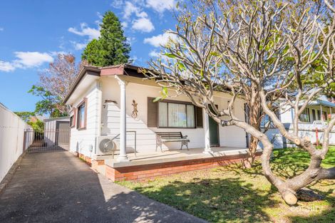 Property photo of 7 Kent Street Bellambi NSW 2518