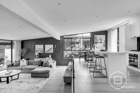 Property photo of 17 Wheeler Street Pascoe Vale South VIC 3044