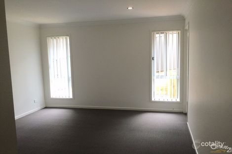 Property photo of 7 Yarborough Road Cameron Park NSW 2285