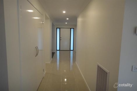 Property photo of 204 Mandalay Circuit Beveridge VIC 3753