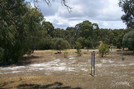 130f Wisteria Dr, Quindalup, WA 6281